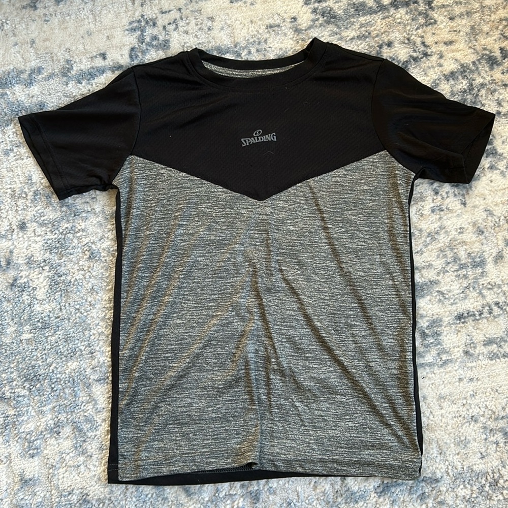 Kids athletic shirt 10/12 spalding